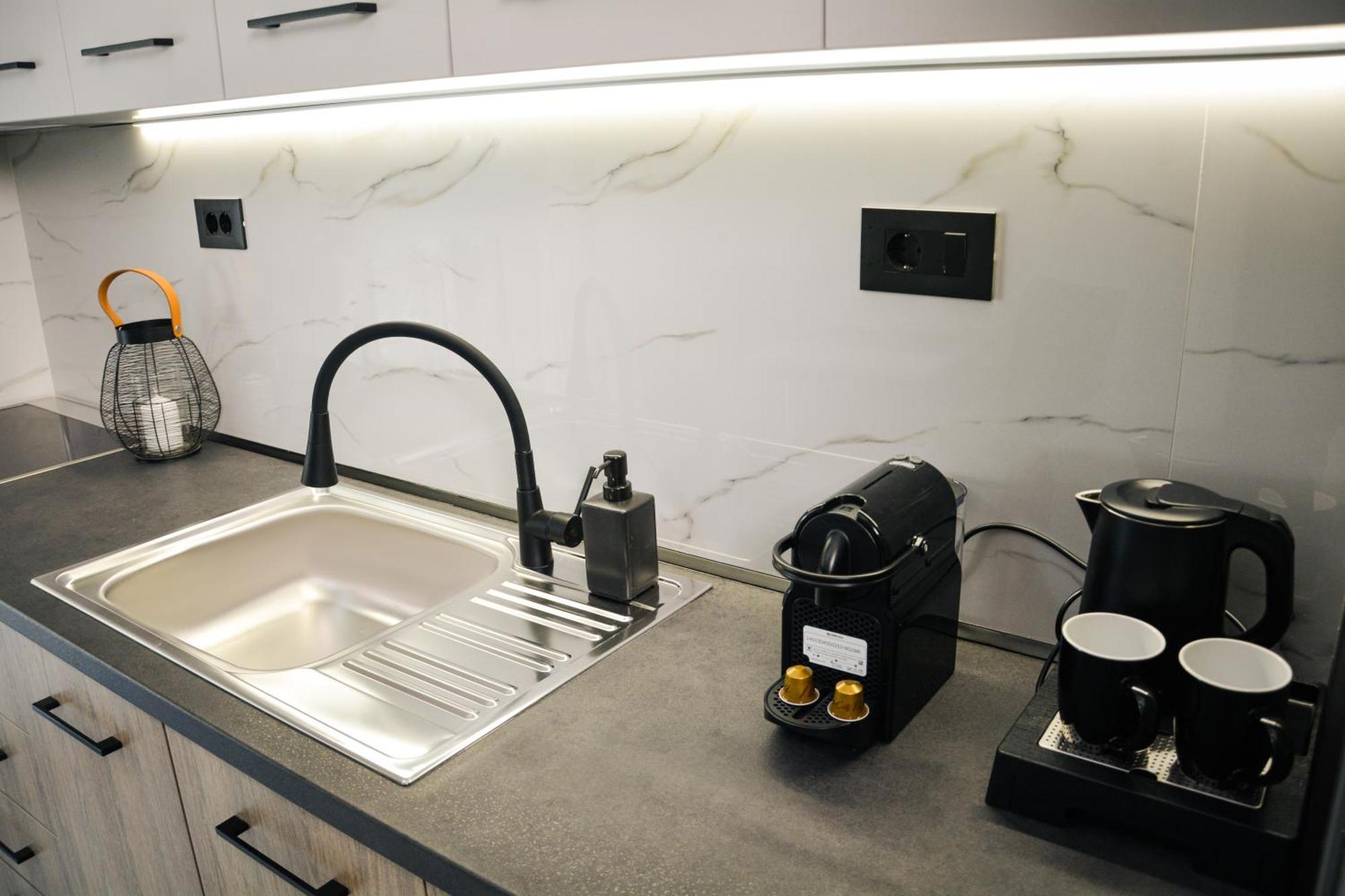 Hyperion Premium Suite Thessaloniki Exterior photo